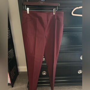 Versona Burgandy Ankle Pants Size 10